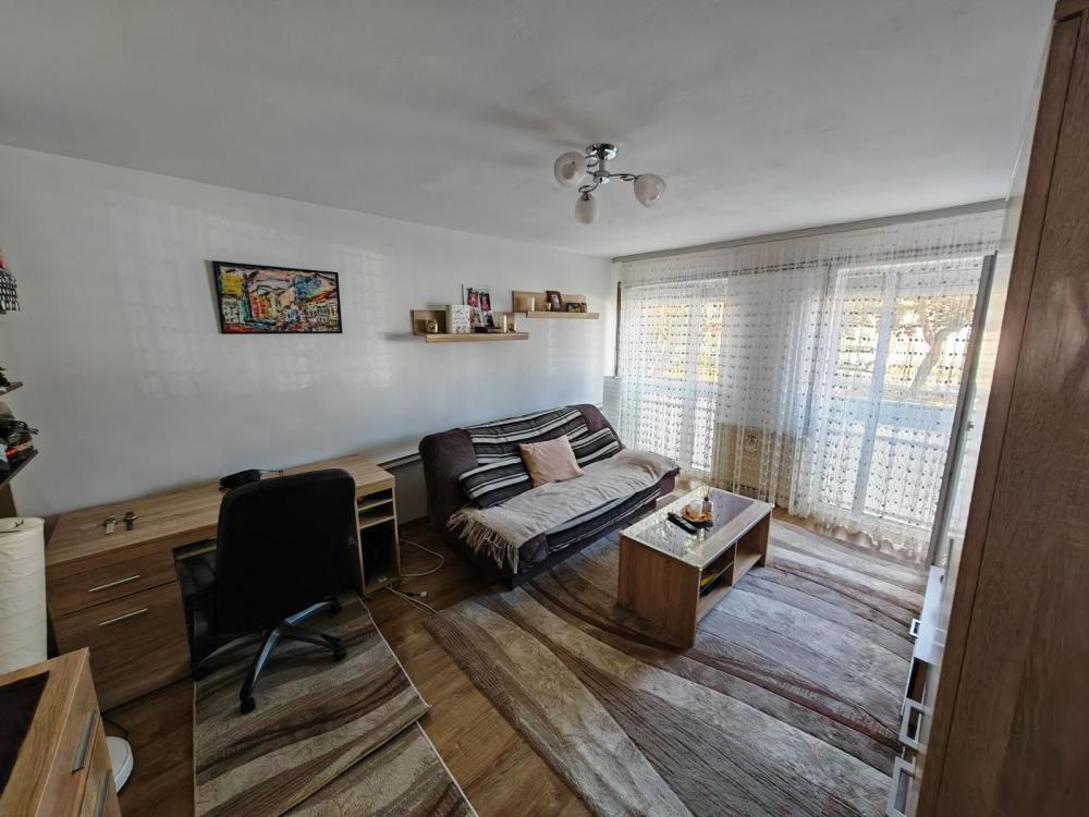 Slika 6 - Renoviran stan 2,5-soban u blizini Plaze